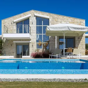 https://nikiti-dream.hotelschalkidiki.net